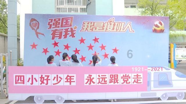 男生是更在意女生的颜值还是更在意人品呢？游戏画面